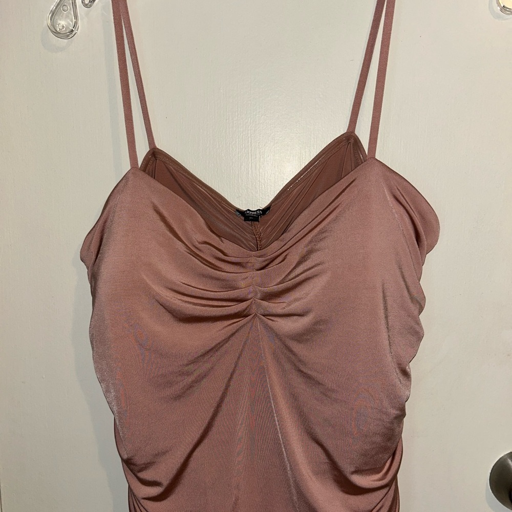 Express body countour - Picture 2 of 10